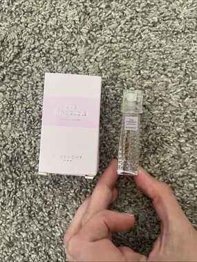 Givenchy Live Irresistible Blossom Crush - Light Pink Bottle & Box